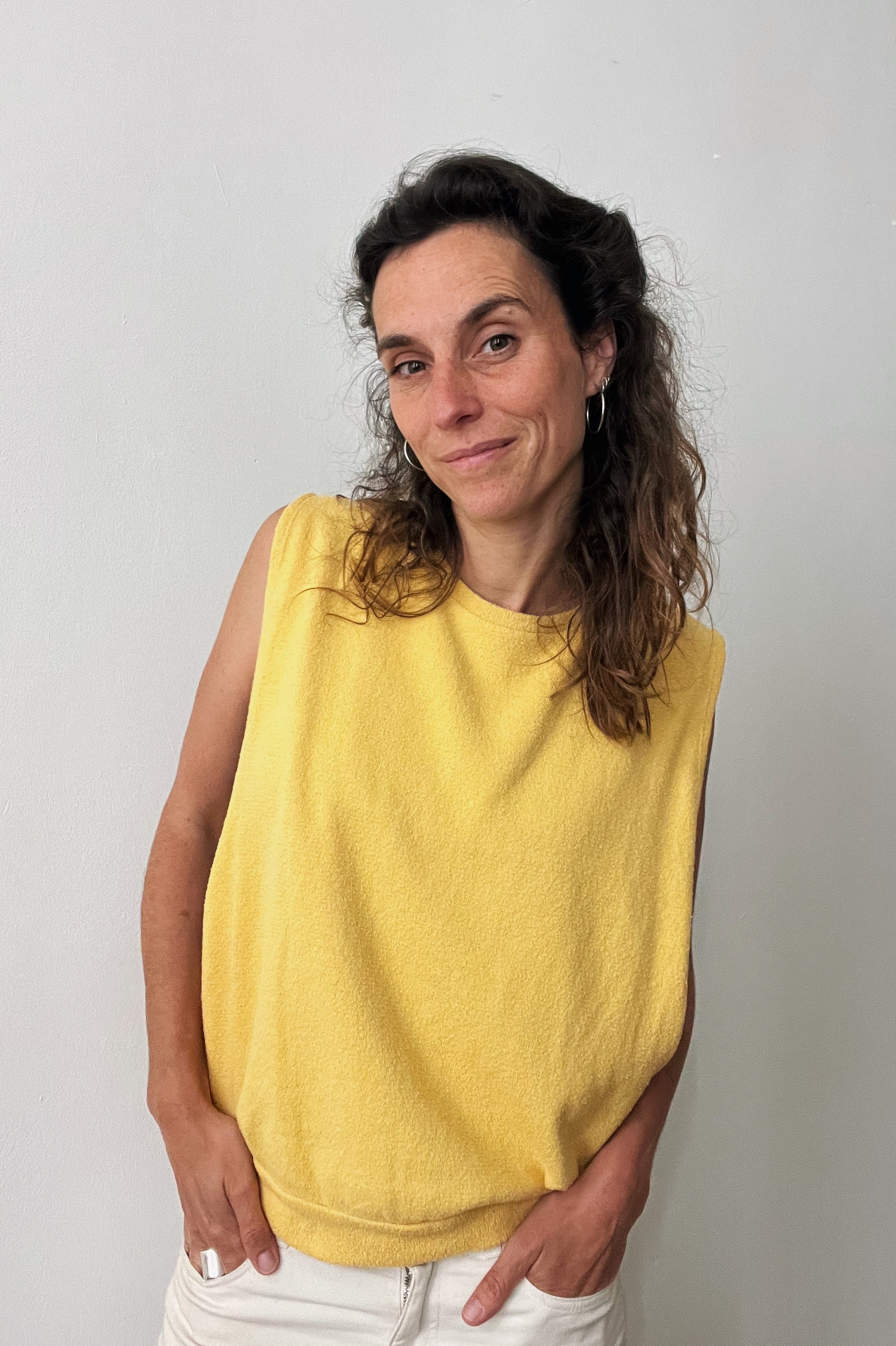 Knitted Sleeveless Sweater Sienna - Sunflower