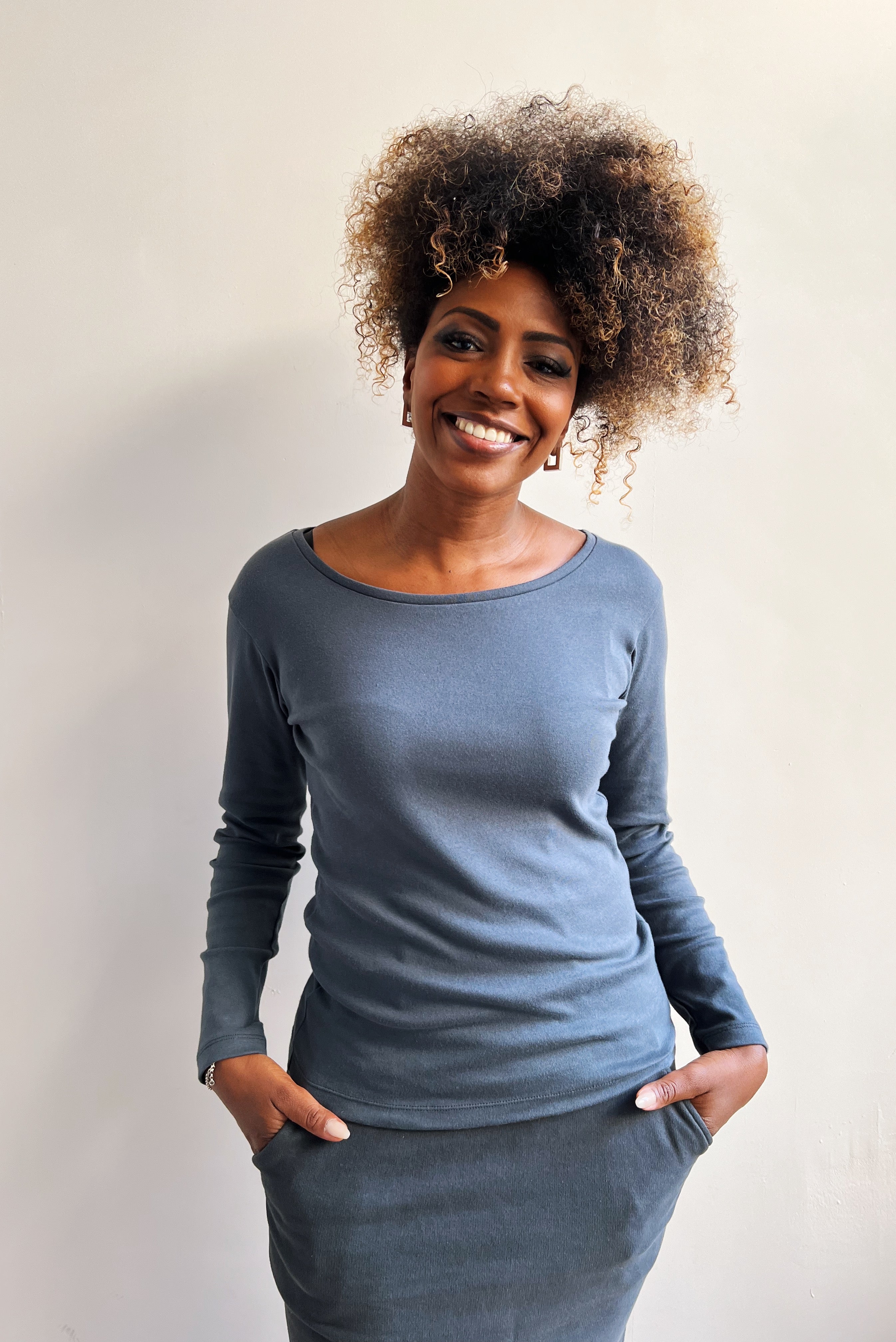 the dão store - Longsleeve Iris - Washed Black Rib - T-shirts | Tops