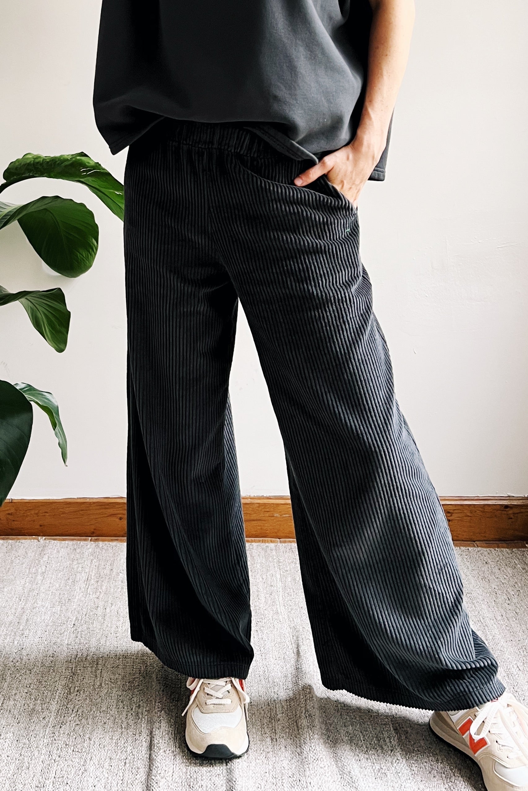 the dão store - Wide Pants Corduroy Marta - Antra - Pants | Jumpsuits