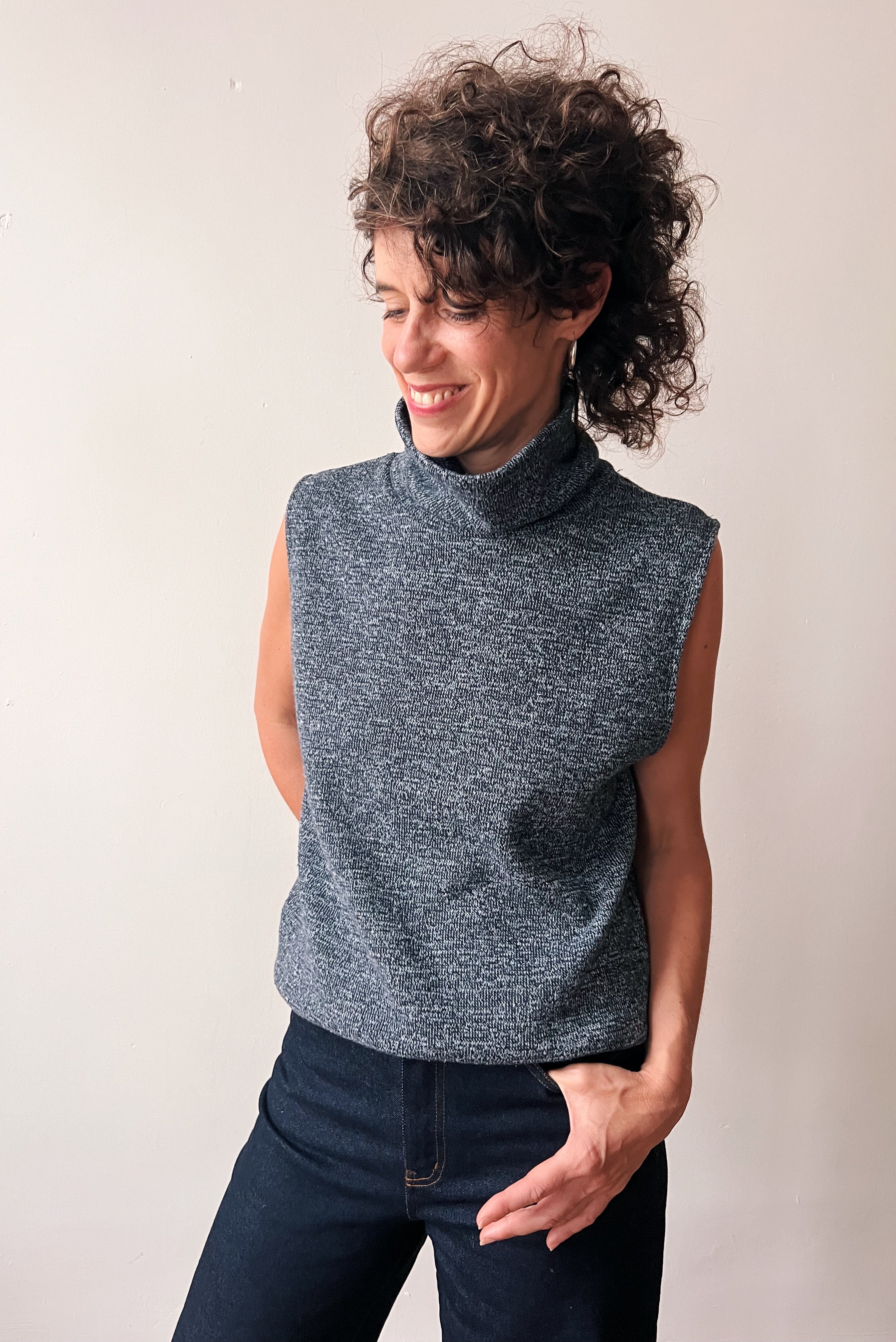 Knitted Sleeveless Turtle Sweater Freya - Grey Blue Melange