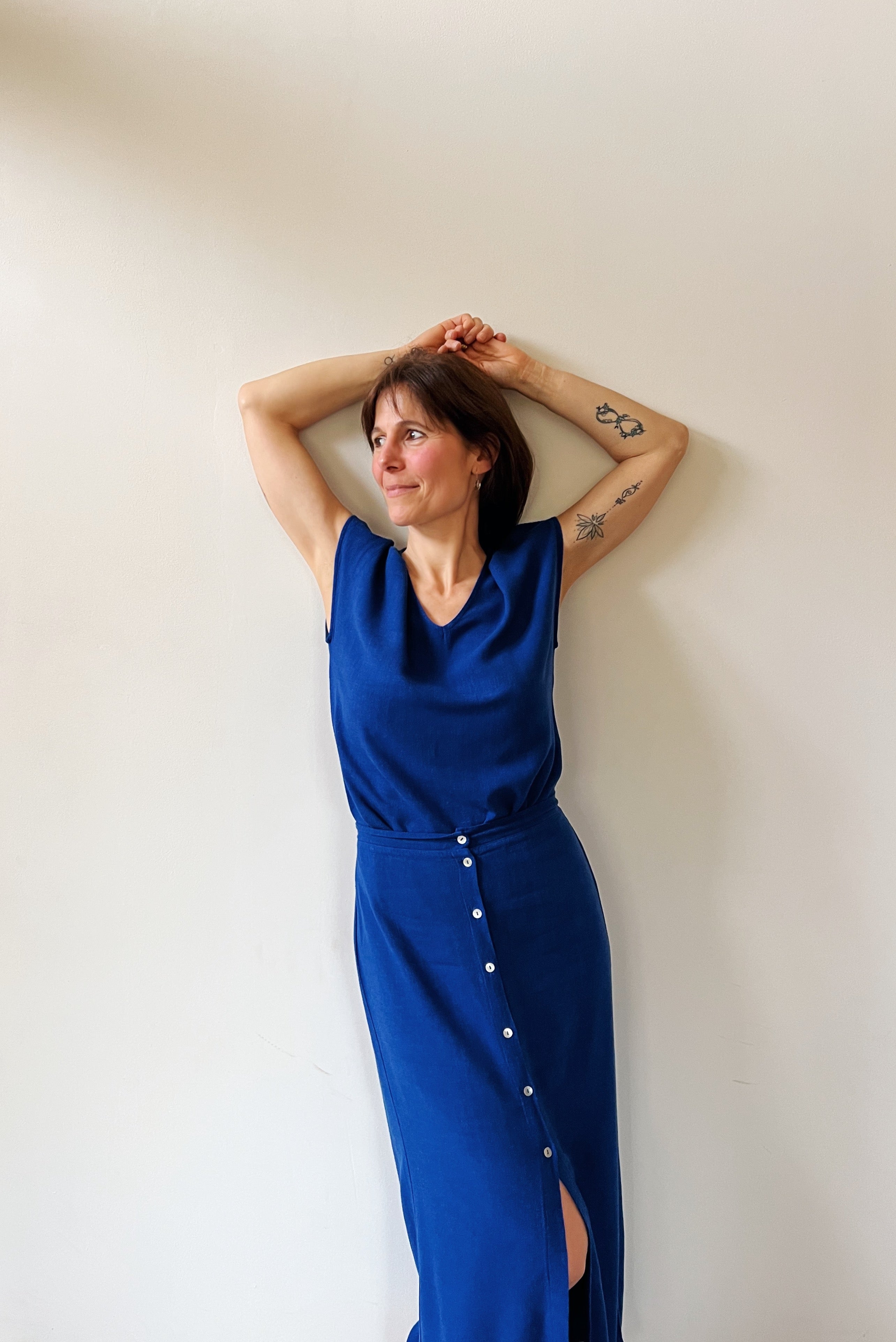 Rok Luna - Royal Blue