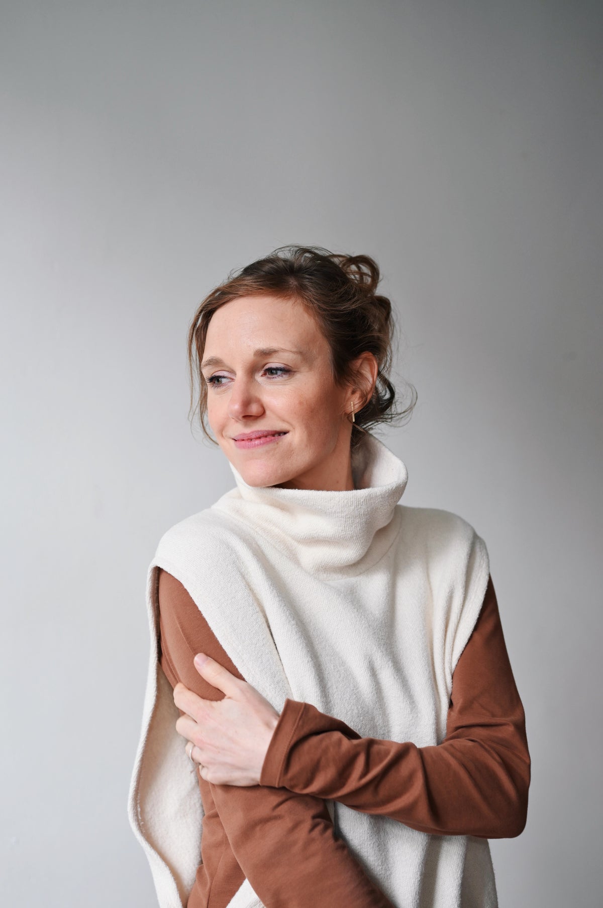 **** PRESALE **** Knitted Sleeveless Turtlesweater Fenna - Oat