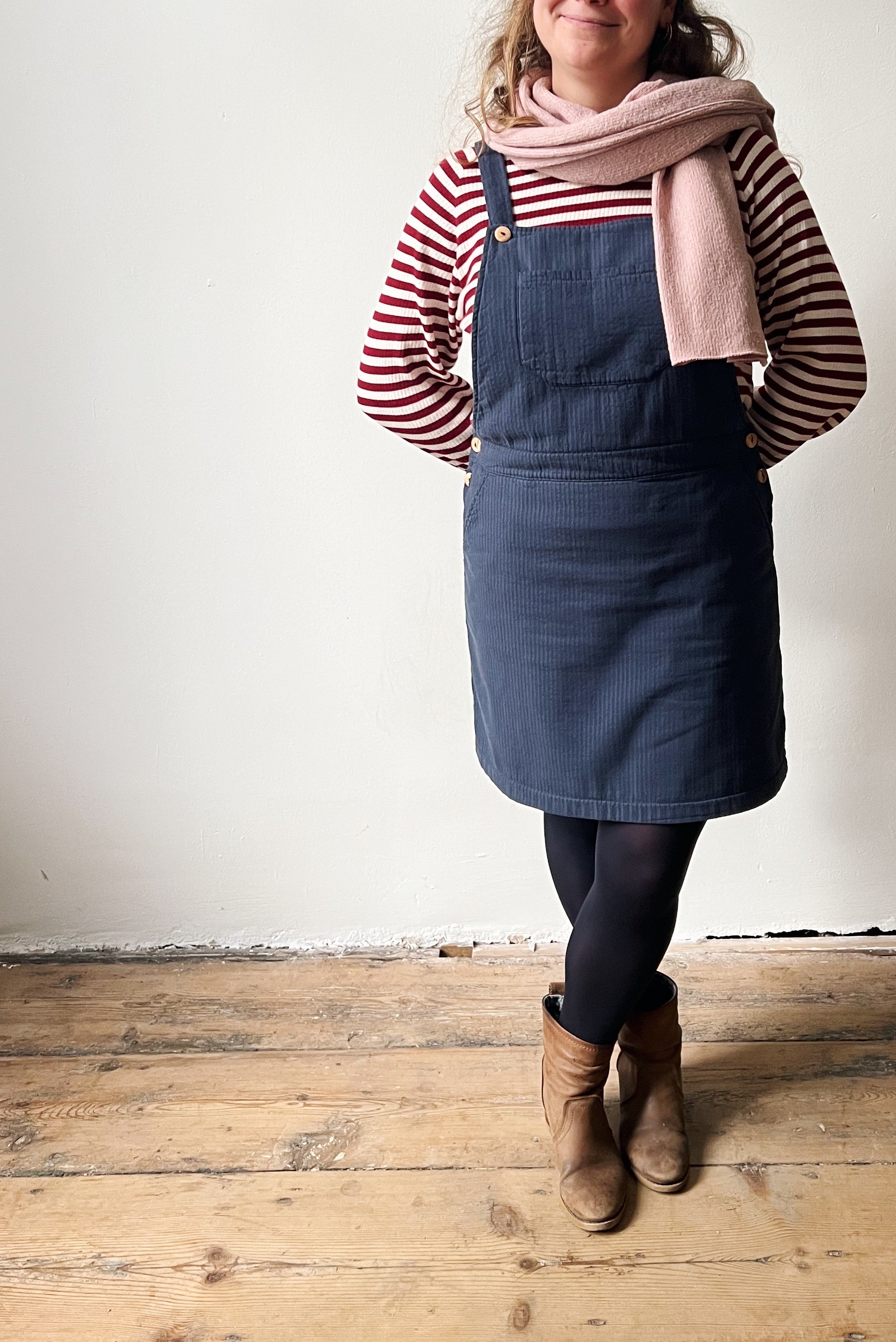 Salopettedress Kimberley - Reversed Corduroy - Faded Blue