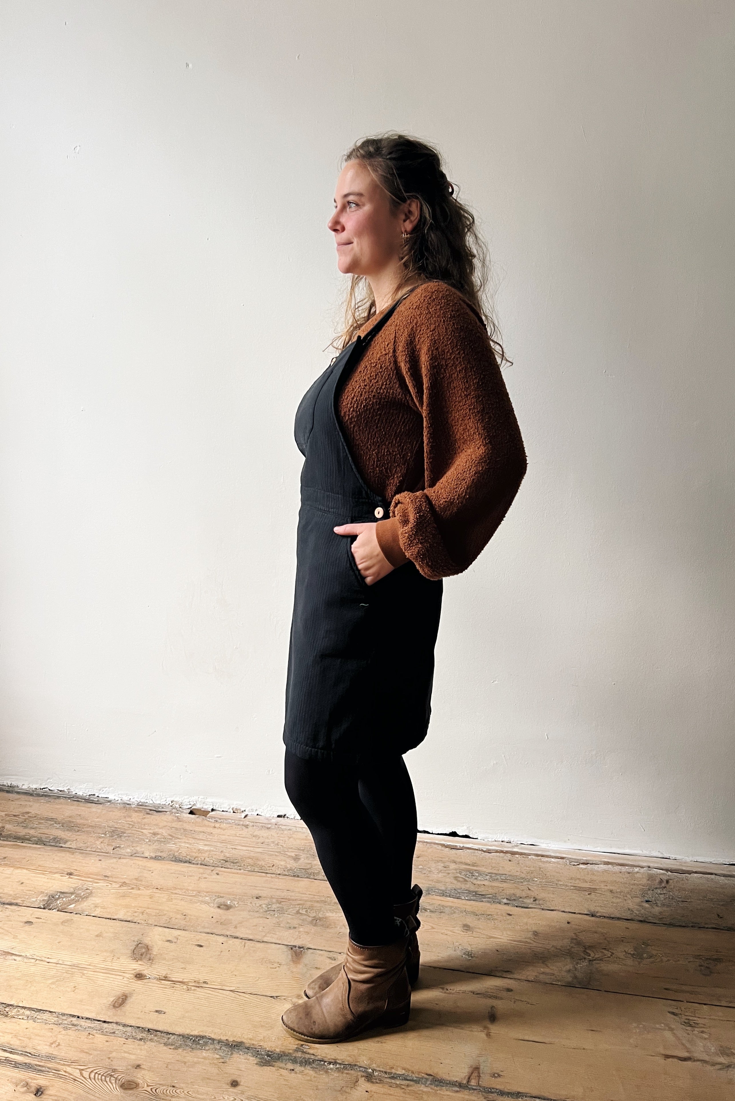 Salopettedress Kimberley - Reversed Corduroy - Antra