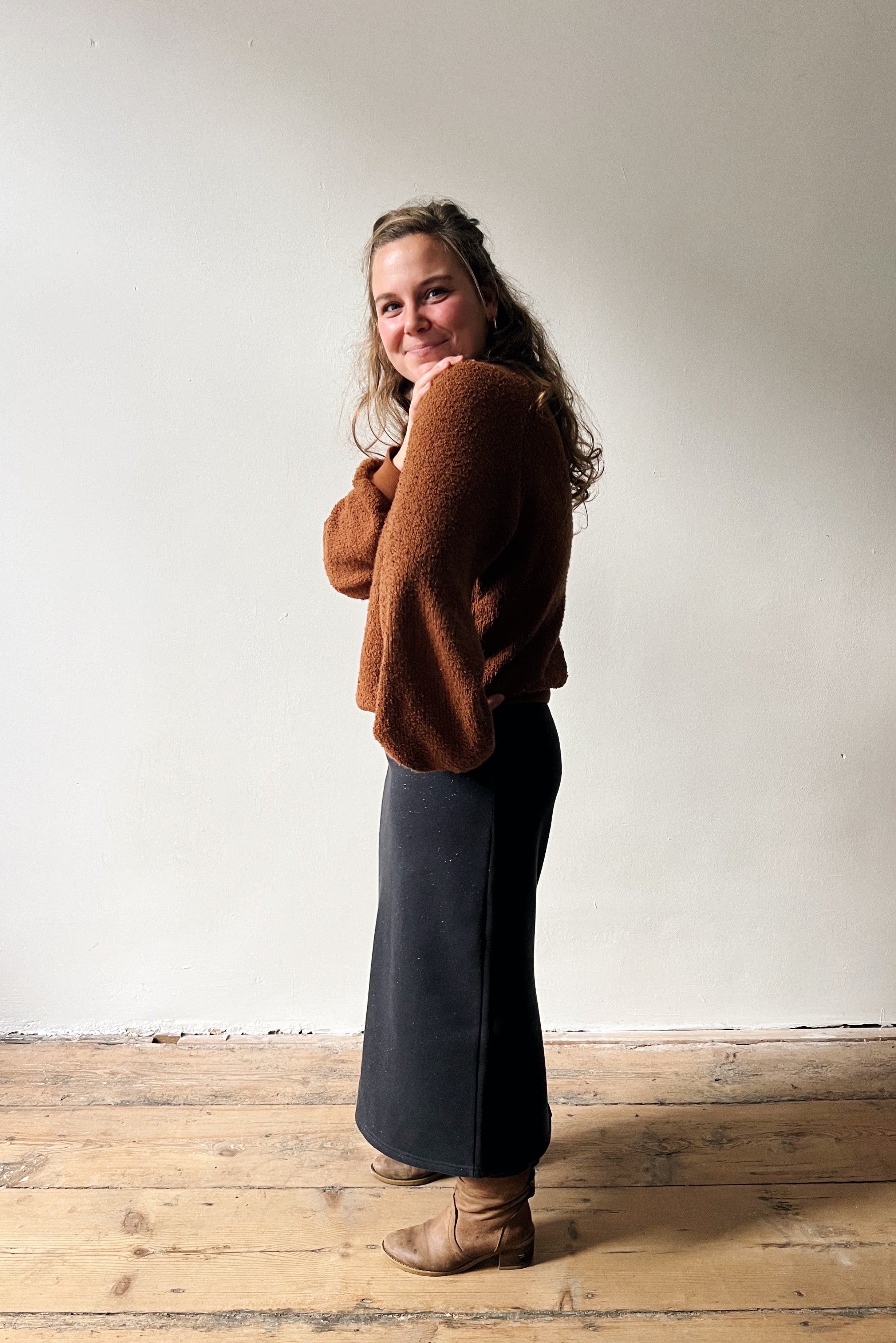 Knitted Sweater Edna - Bear