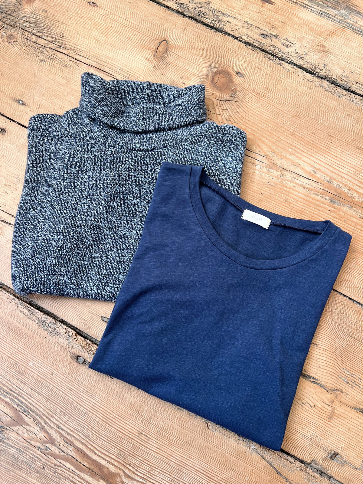 Freya Grey Blue Melange x Jula Indigo