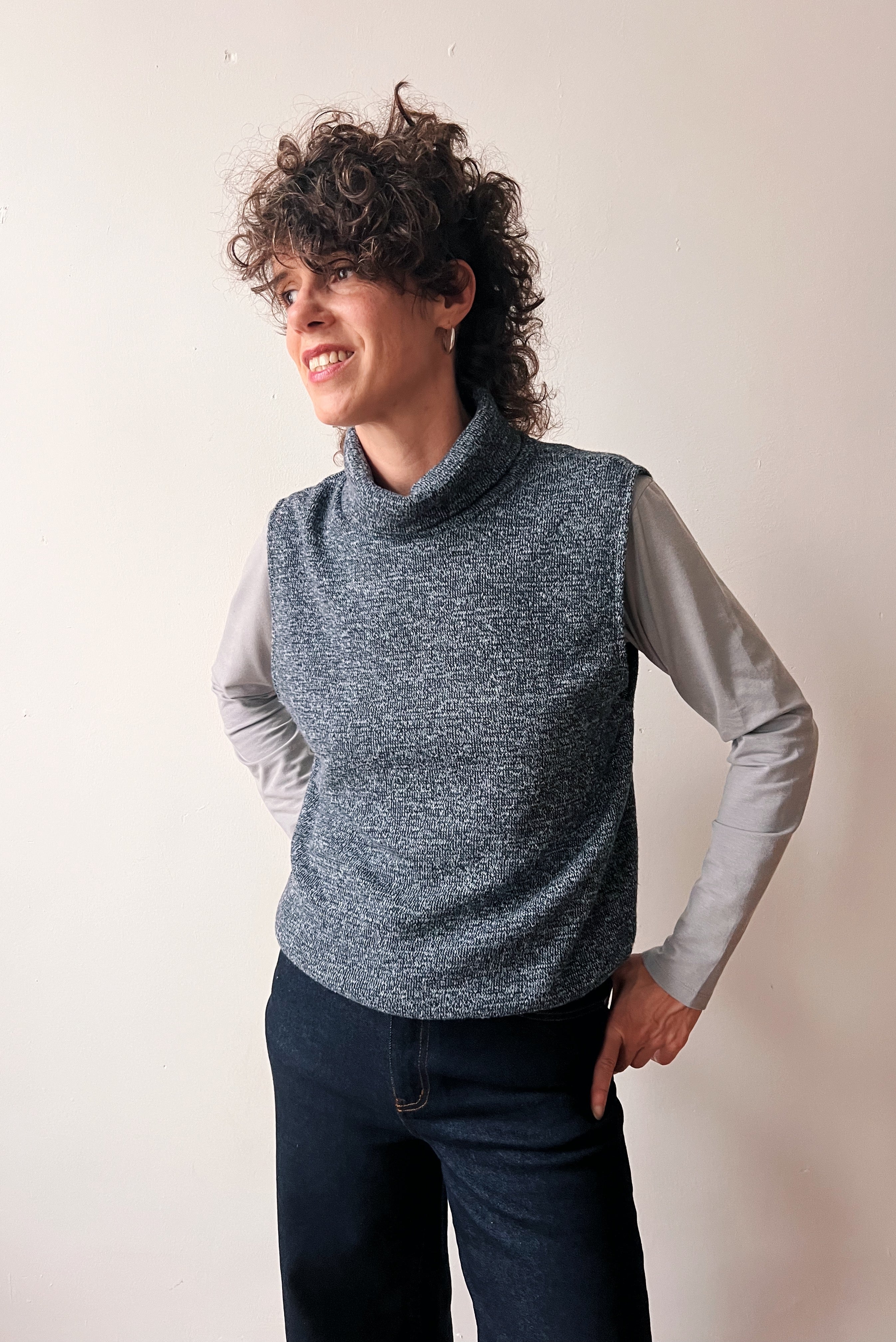 Knitted Sleeveless Turtle Sweater Freya - Grey Blue Melange