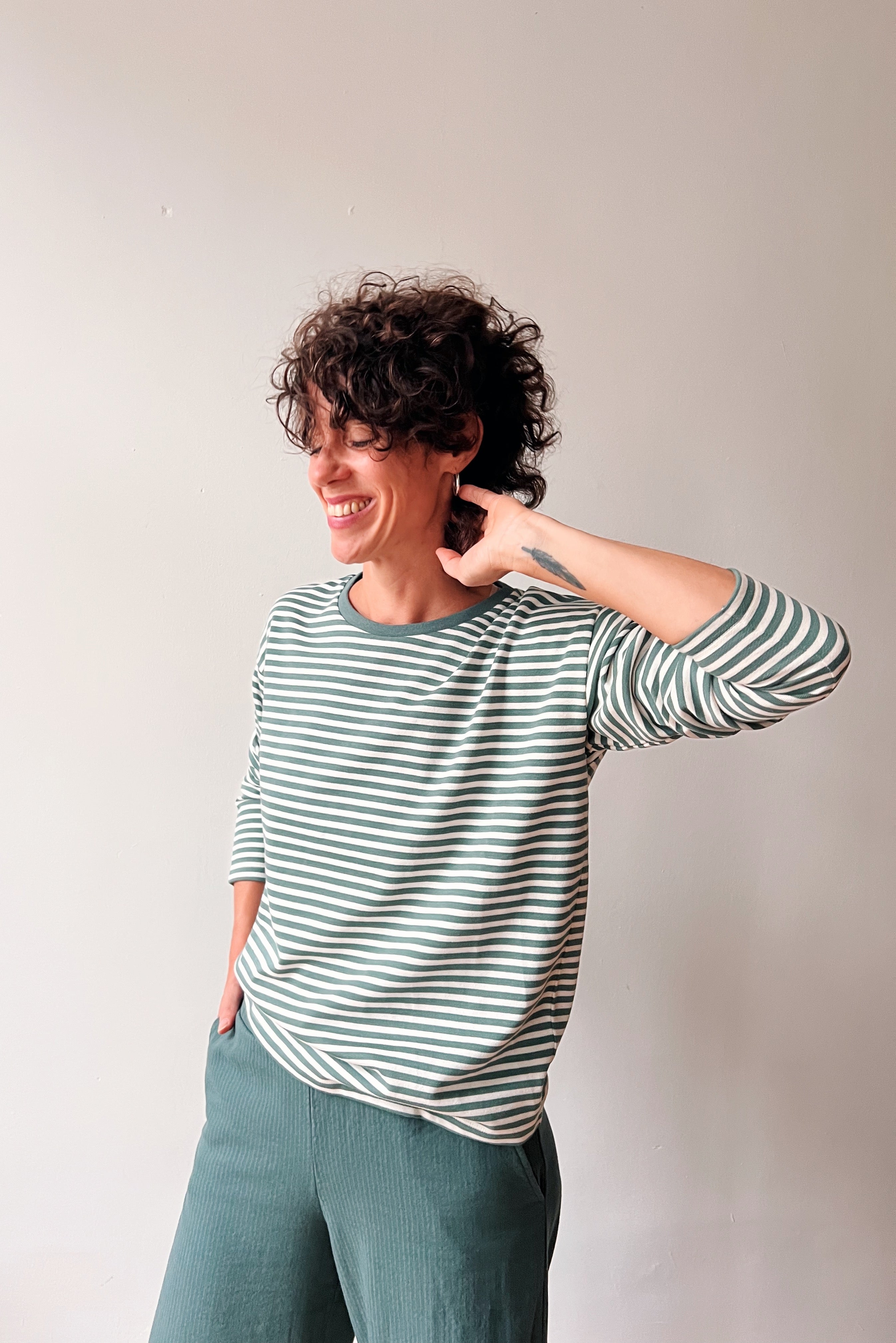 Sweatshirt Sally - Sage Stripes