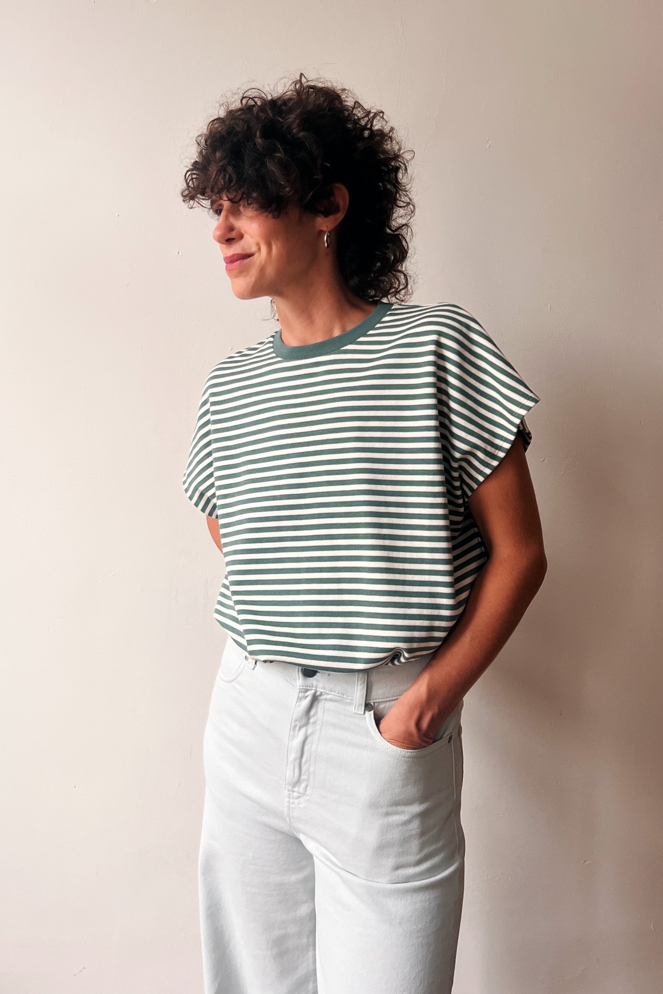 Sleeveless Sweater Ayla - Sage Stripes