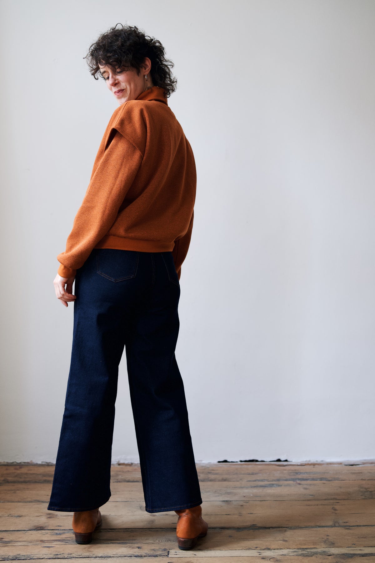 **** PRESALE **** Sleeveless Turtlesweater Aiko - Pumpkin Sparkle