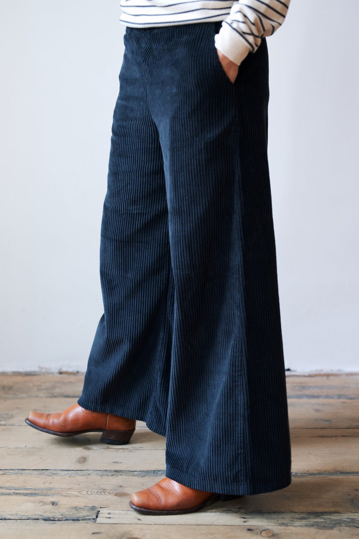 Wide Pants Marta - Corduroy - Charcoal