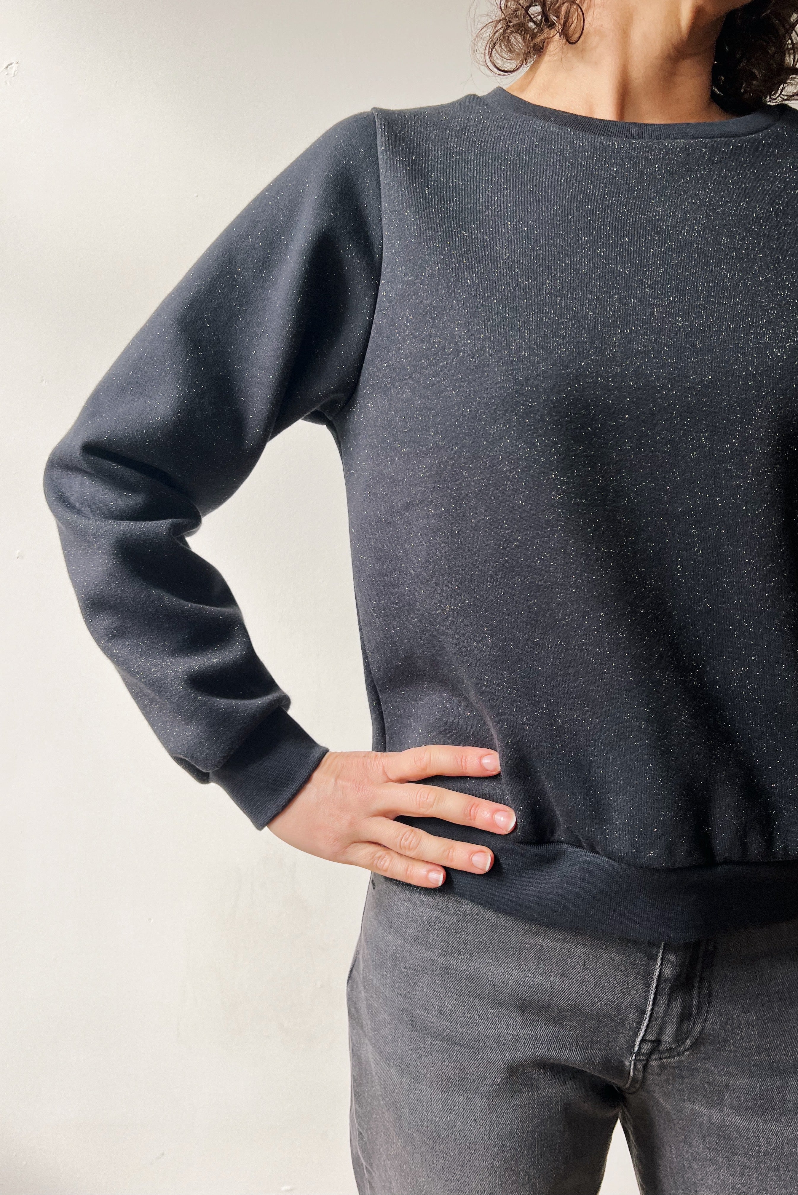 Sweater Mia - Antra Spark