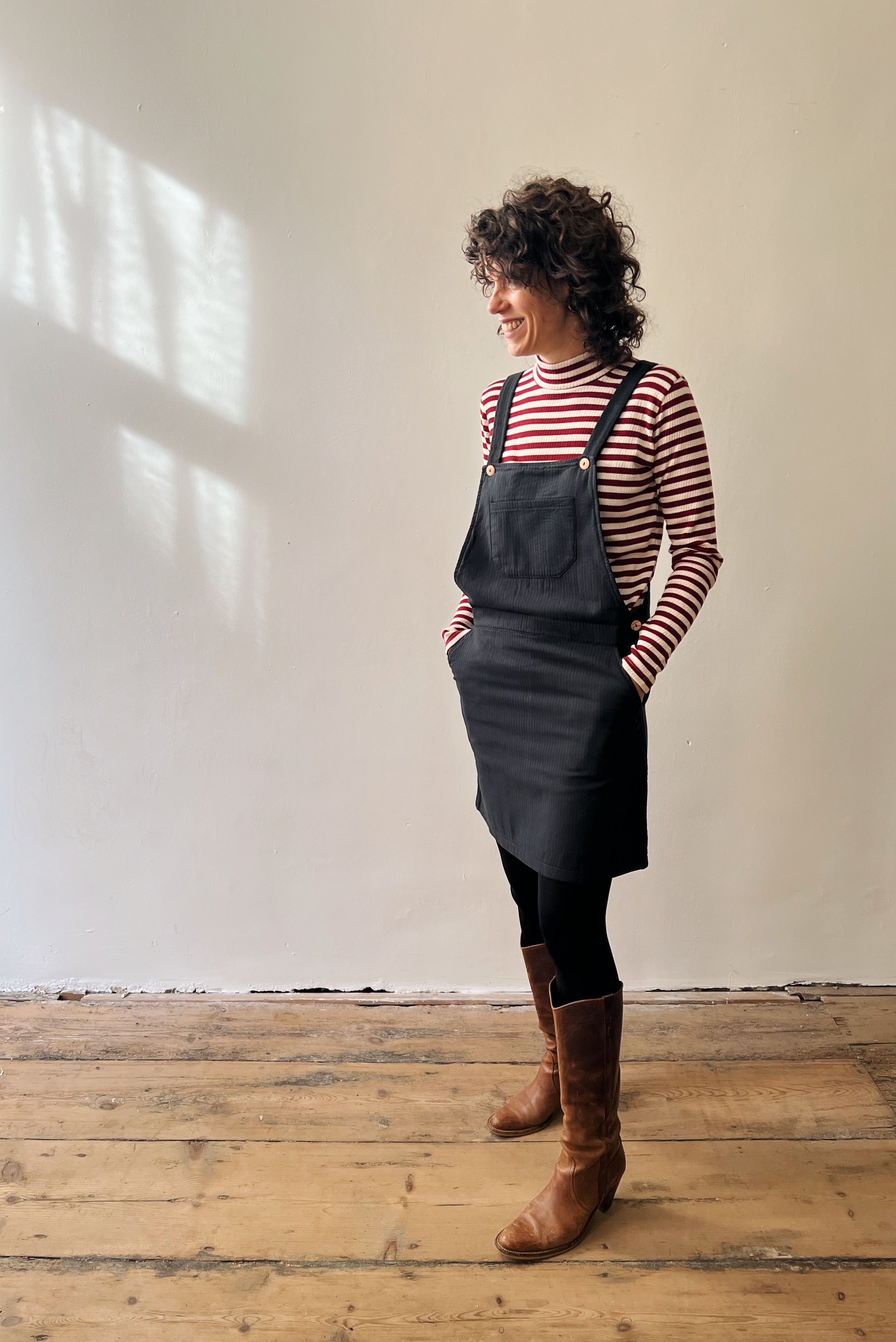 Salopettedress Kimberley - Reversed Corduroy - Antra