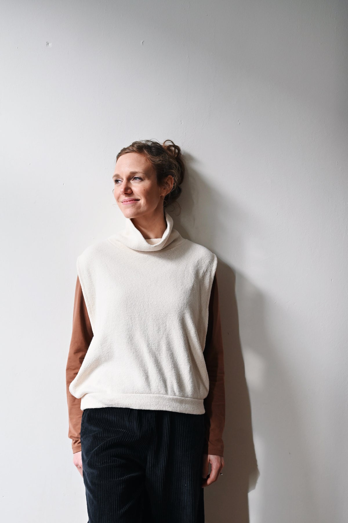 **** PRESALE **** Knitted Sleeveless Turtlesweater Fenna - Oat