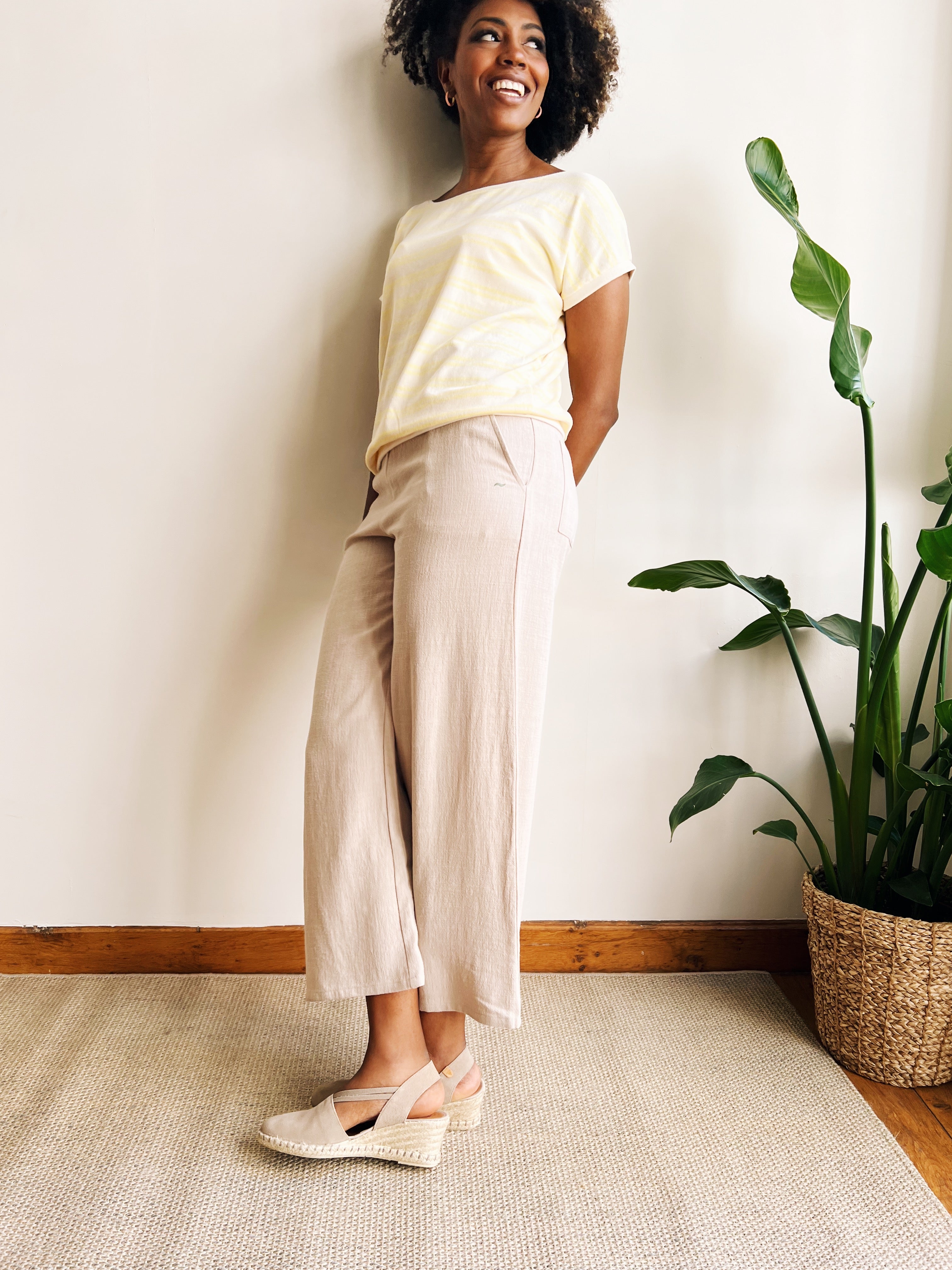 the dão store - Wide 7/8 Pants Mira - Light Taupe - Pants | Jumpsuits