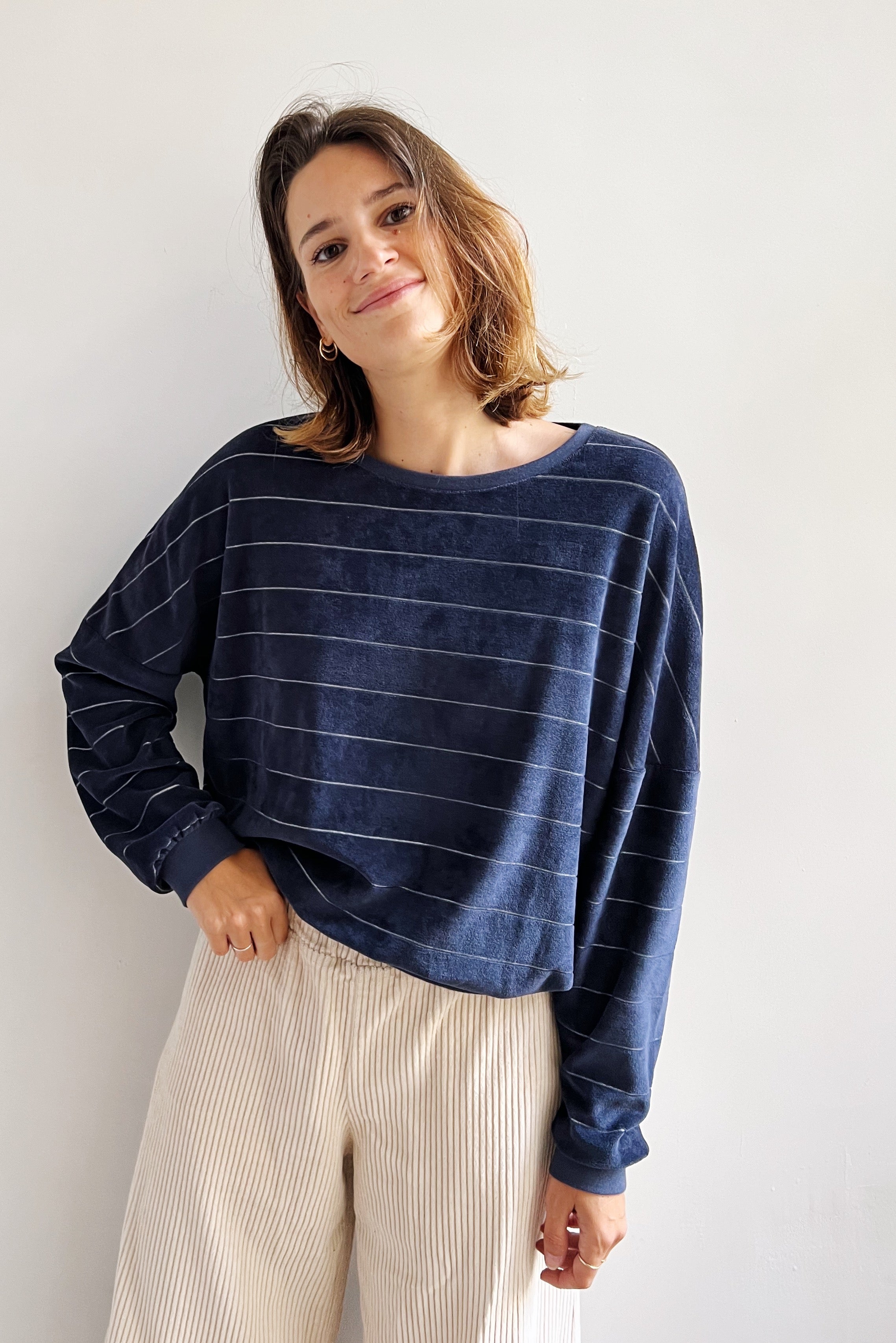 the dão store - Sweater Isa - Blue Velvet - Sweaters | Hoodies